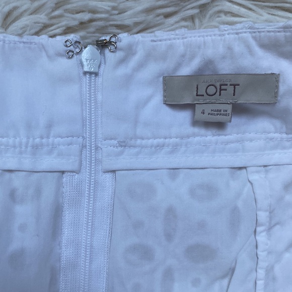 Loft Embroidered Eyelet Pencil Skirt 💗 White - Picture 13 of 14